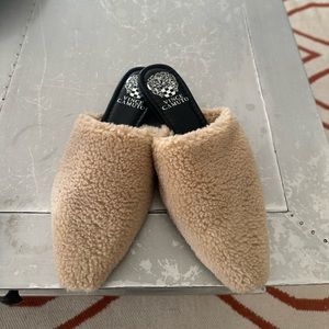 Vince Camuto Vameera Fleece Mule Beige - Size 5.5